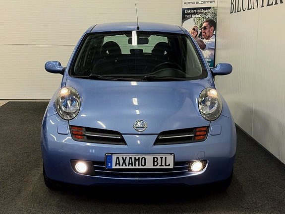 Nissan Micra 2 of 5