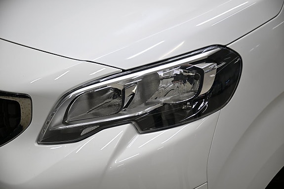 Peugeot Expert 5 of 5
