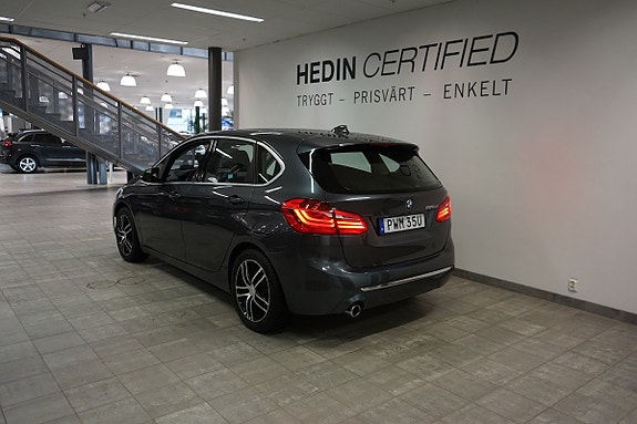 BMW 225xe 5 of 5