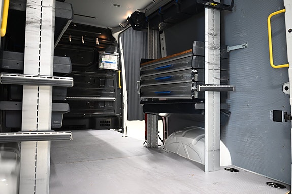 Volkswagen Crafter 11 of 30