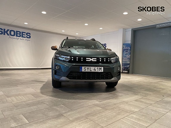 Dacia Sandero Stepway 2 of 5