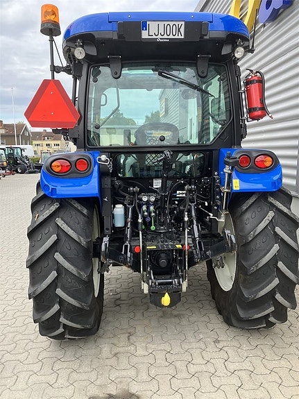 New Holland T4.75S 7 of 12