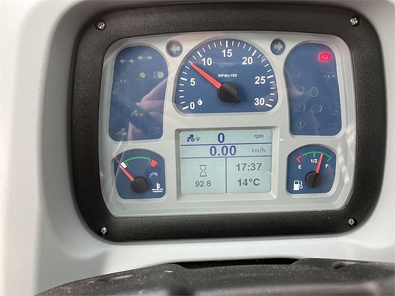 New Holland T4.75S 12 of 12