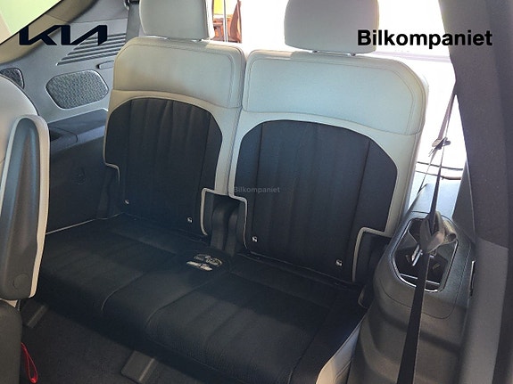 Kia EV9 10 of 17