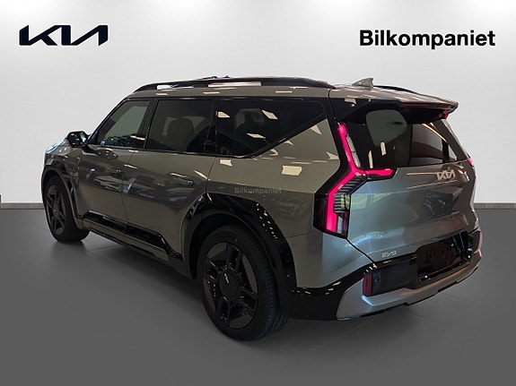 Kia EV9 6 of 17