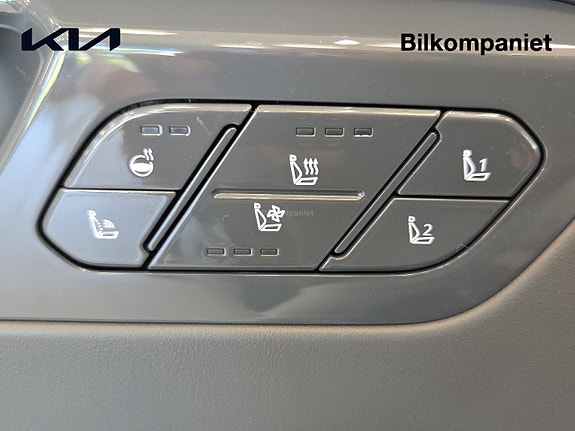 Kia EV9 15 of 17