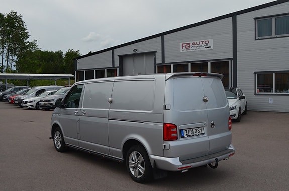 Volkswagen Transporter 4 of 5