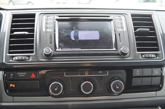 Volkswagen Transporter 16 of 20