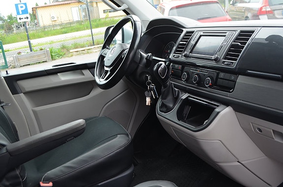 Volkswagen Transporter 14 of 20
