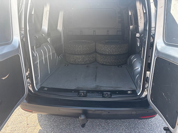 Volkswagen Caddy 7 of 7