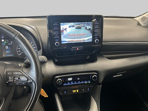 Toyota Yaris 17 of 19