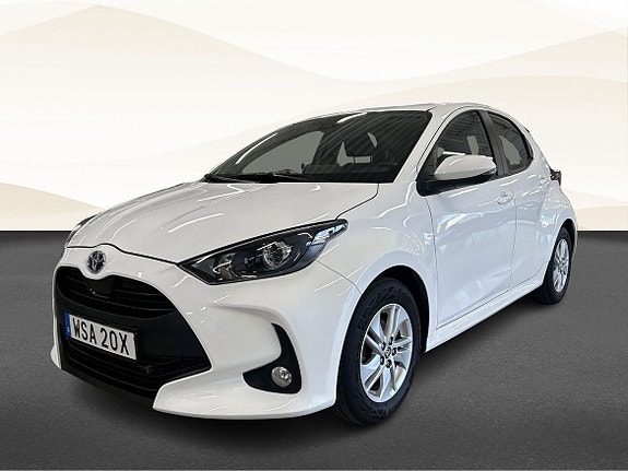 Toyota Yaris 19 of 19