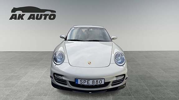 Porsche 911 Turbo 4 of 5