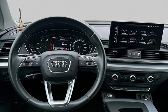 Audi Q5 7 of 11