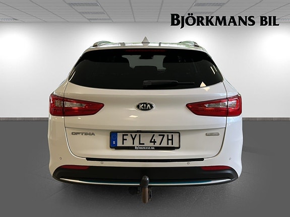 Kia Optima 5 of 5