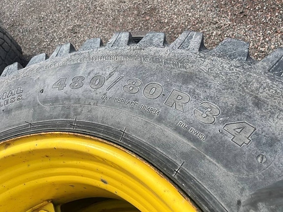 Nokian TRI 2 Hjulsats till John Deere mfl 6 of 8