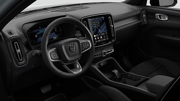 Volvo EX40 8 of 15