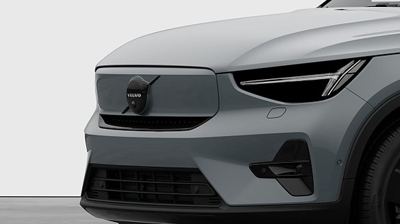 Volvo EX40 7 of 15
