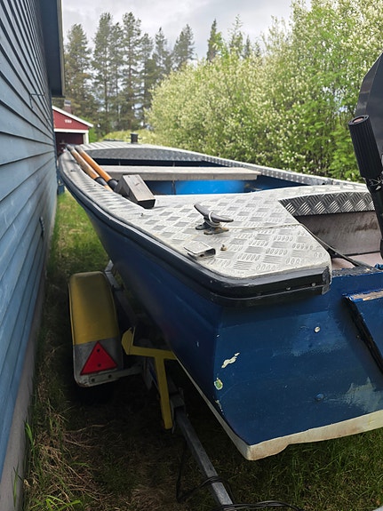 Båt med Motor 20hk och vagn 6 of 7