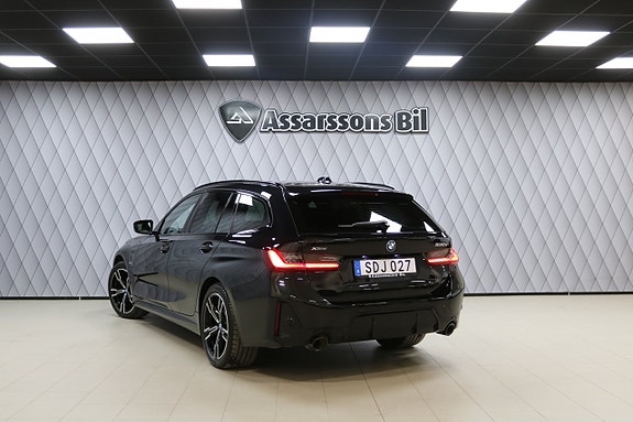 BMW 330e 20 of 30