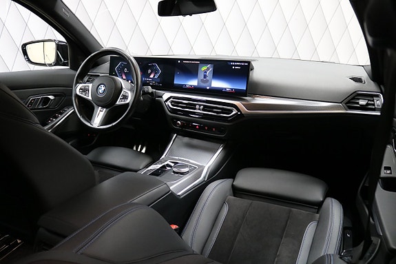 BMW 330e 9 of 30