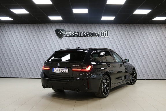 BMW 330e 22 of 30