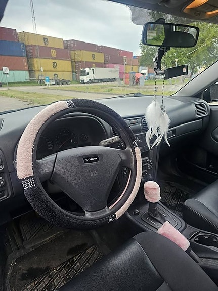 Volvo V40 4 of 5