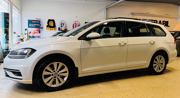 Volkswagen Golf I 3 of 5