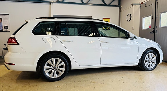 Volkswagen Golf VII 10 of 20
