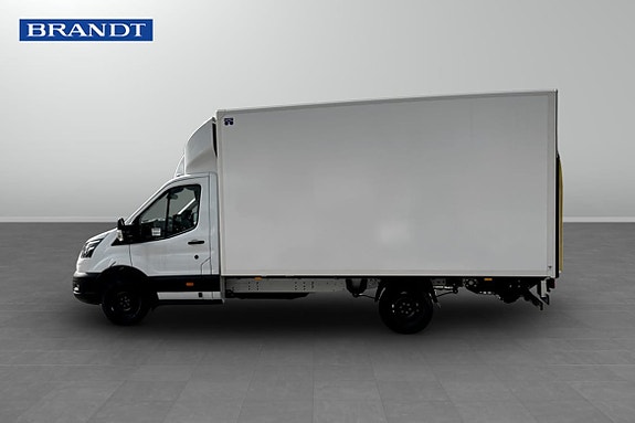 Ford Transit 3 of 5