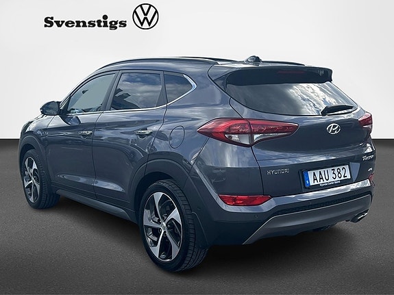 Hyundai Tucson 3 of 5