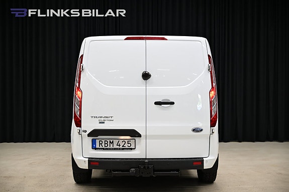 Ford Transit Custom 7 of 26