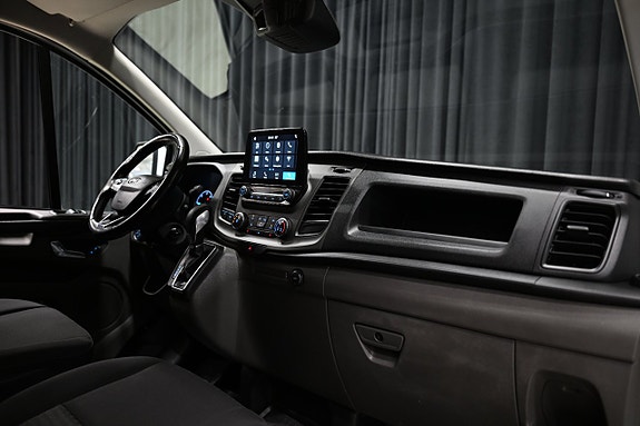 Ford Transit Custom 19 of 26