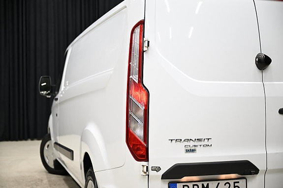 Ford Transit Custom 7 of 26