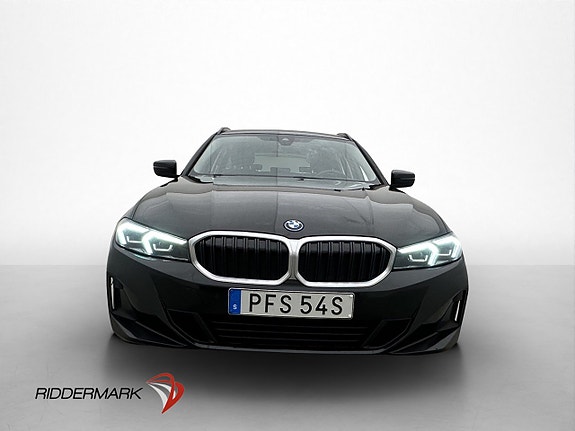 BMW 330e 2 of 5