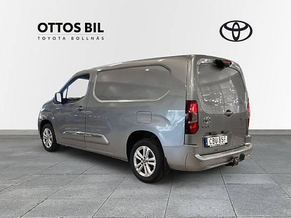 Toyota Proace City 2 of 5