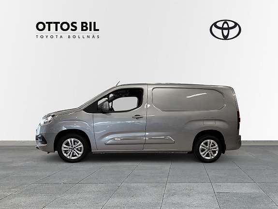 Toyota Proace City 3 of 5