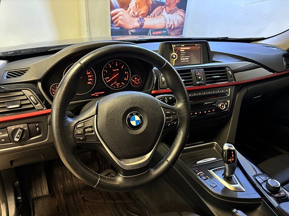 BMW 320d 9 of 17