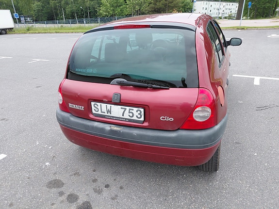 Renault Clio 2 of 5