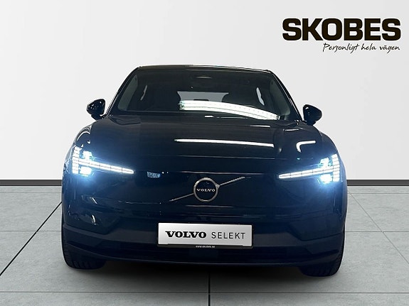 Volvo EX30 4 of 30