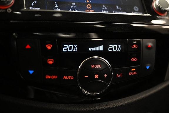 Nissan Navara 27 of 30