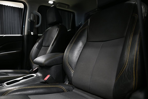 Nissan Navara 24 of 30