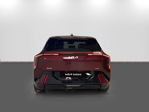 Kia EV4 5 of 14