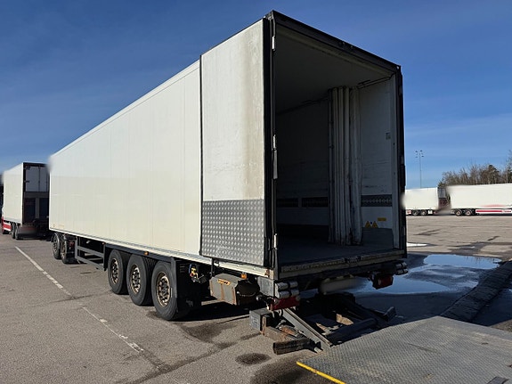 Schmitz Cargobull trailer + dolly 3 of 5