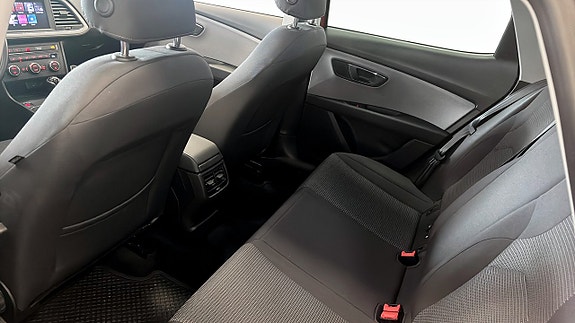Seat Leon 11 of 13