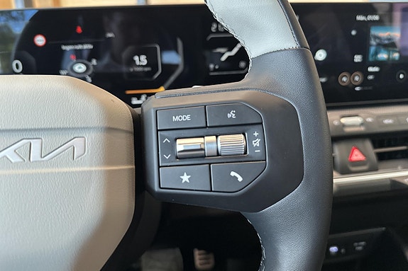 Kia K4 20 of 27