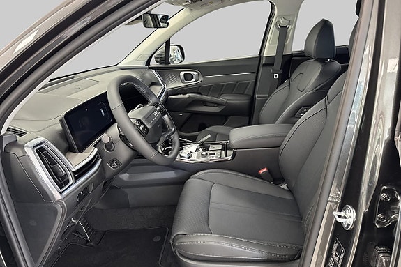 Kia Sorento 16 of 17