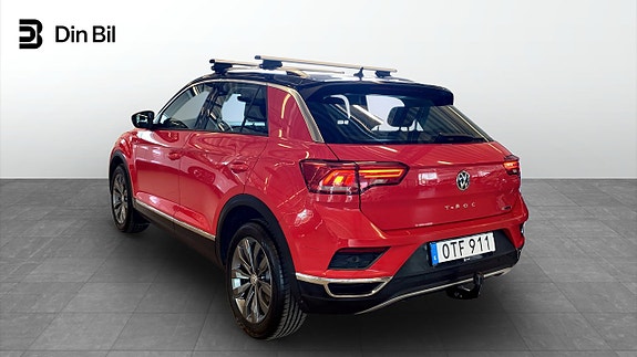 Volkswagen T-Roc 3 of 5