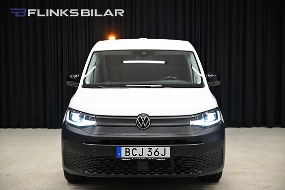 Volkswagen Caddy Maxi 18 of 30