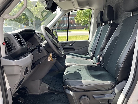 Volkswagen Crafter 5 of 5